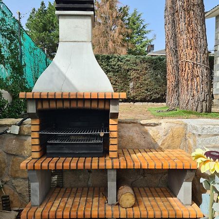 For You Rentals Chalet Sierra Guadarrama - La Ponderosa Pon351 Manzanares El Real Bagian luar foto