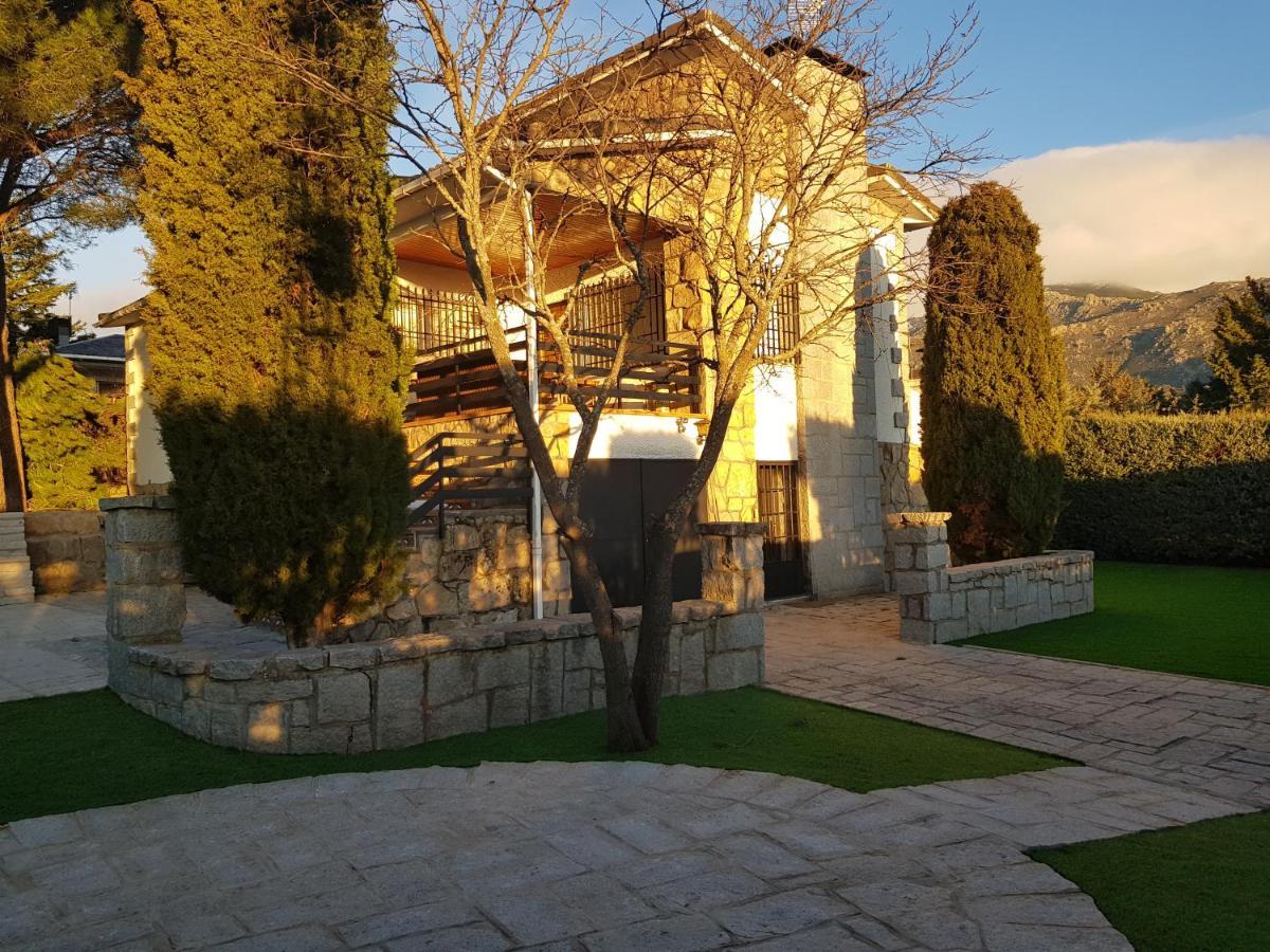 For You Rentals Chalet Sierra Guadarrama - La Ponderosa Pon351 Manzanares El Real Bagian luar foto
